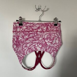 Lululemon Pink Sports Bra Size 6